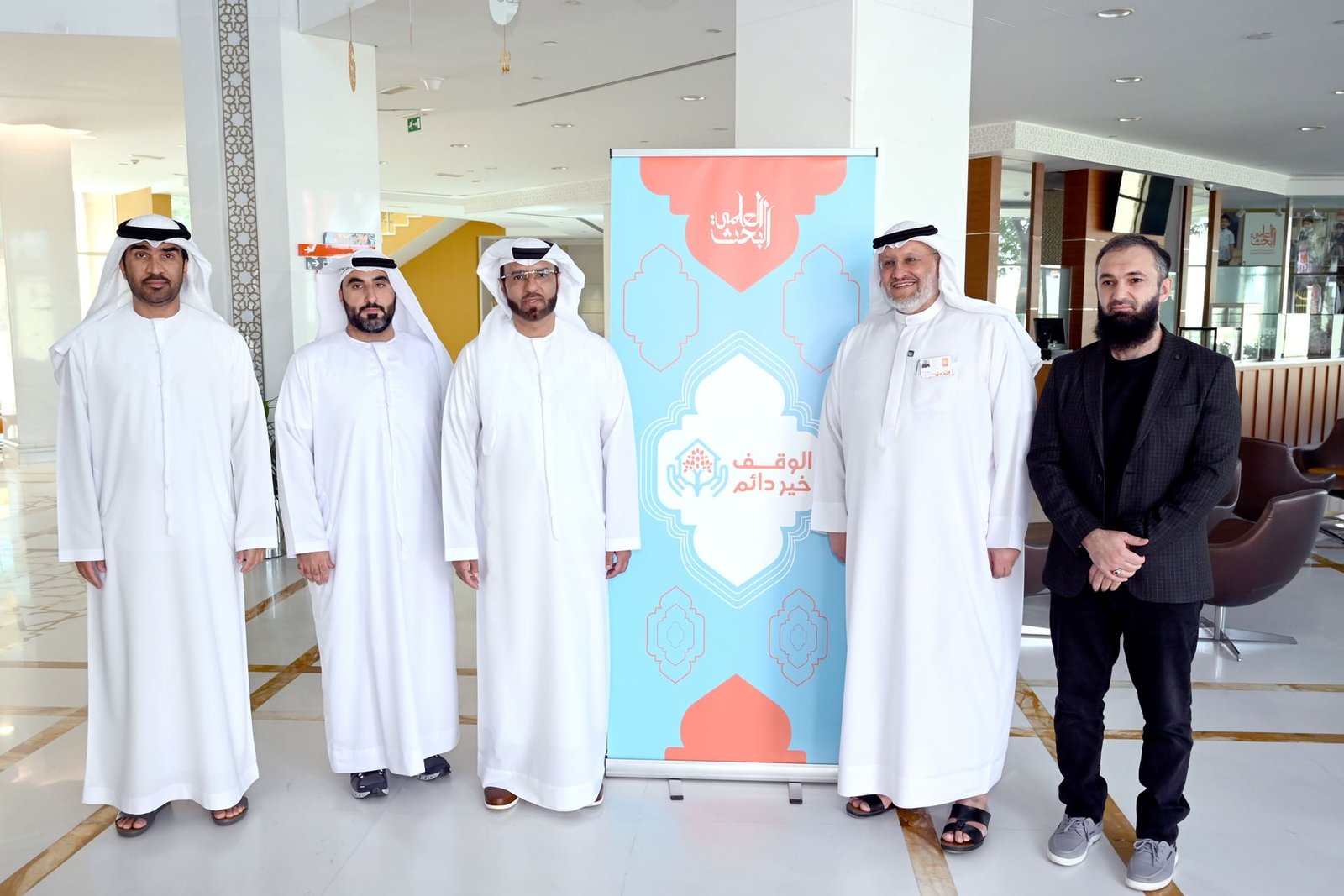 أوقاف دبي ومدرسة البحث العلمي تطلقان وقفاً تعليمياً 1 أوقاف دبي ومدرسة البحث العلمي تطلقان وقفاً تعليمياً