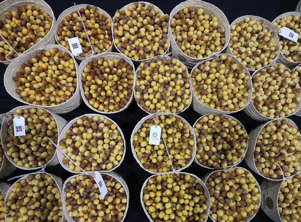 " ليوا للرطب" يستقبل 3.2 طن في يومه الأول 1 " ليوا للرطب" يستقبل 3.2 طن في يومه الأول