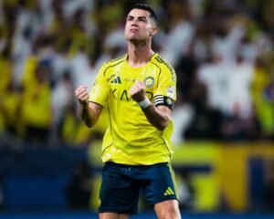 رونالدو يقود النصر لحسم الكلاسيكو أمام أهلي جدة