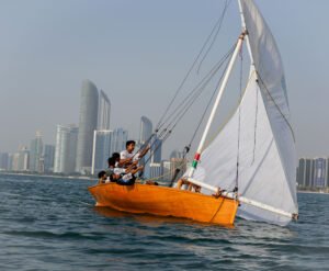 ورش بحرية تراثية لهيئة أبوظبي للتراث ضمن برنامج «نوخذة أبوظبي»