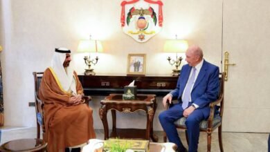سفير الإمارات يلتقي رئيس مجلس الأعيان الأردني ويبحثان تعزيز التعاون 3 سفير الإمارات يلتقي رئيس مجلس الأعيان الأردني ويبحثان تعزيز التعاون